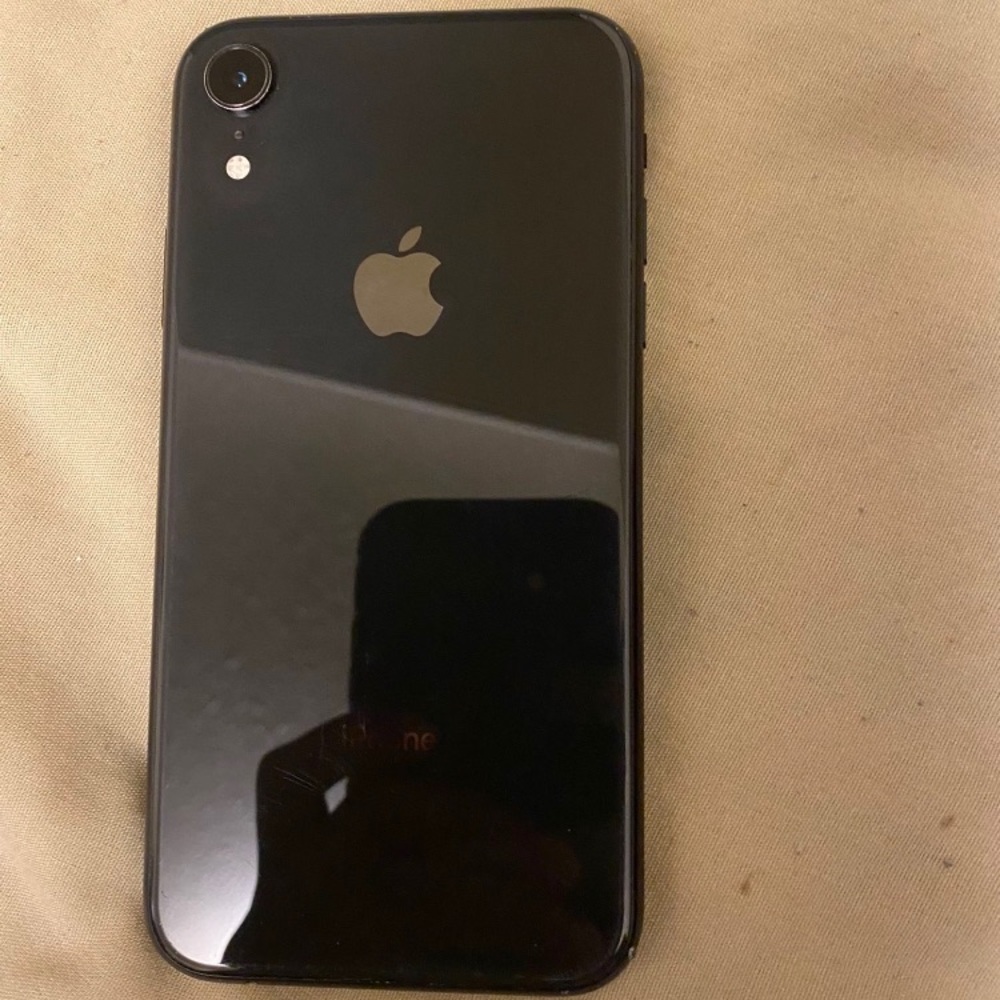 iPhone XR